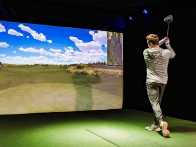 Golf Simulator Screen