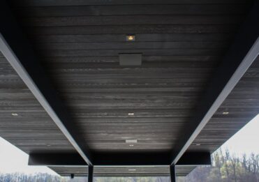 1_Outside1