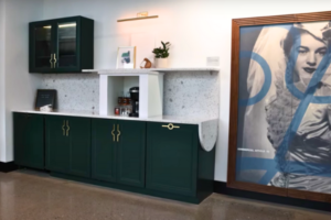 Commercial Apartment with Counter Lift